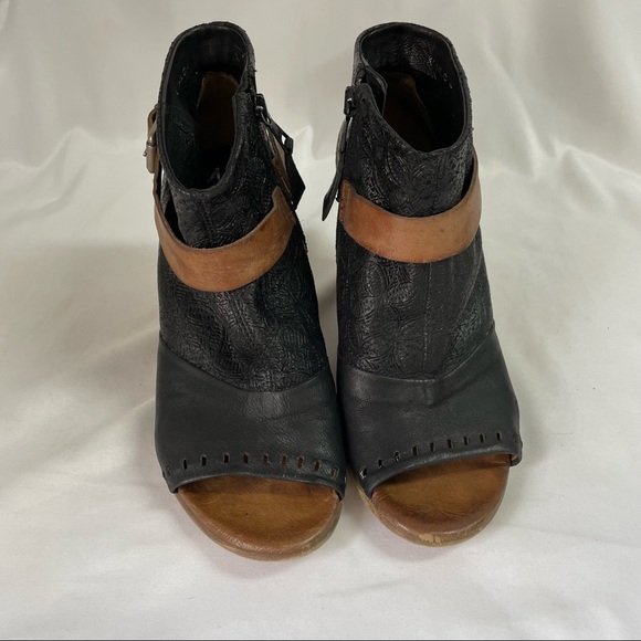 Miz Mooz Shoes - Miz Mooz Kahlo Leather Peep Toe Ankle Wedge Booties